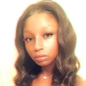 Meet your Posher, Nikeria